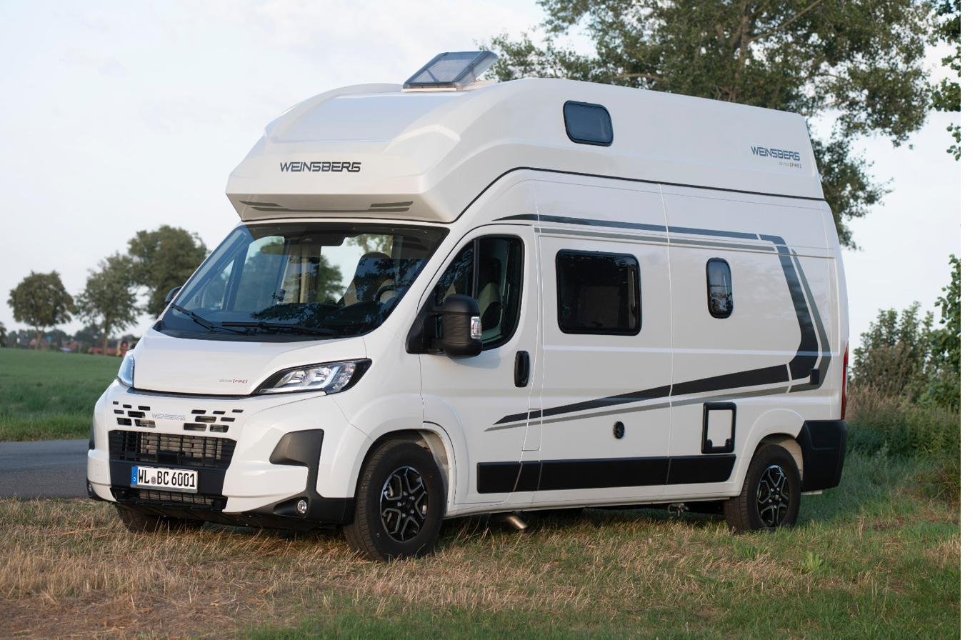Automatik Camper WEINSBERG CaraBus 600 MQH Mieten bei Hamburg – Wohnmobil mit Hochdach 2,35m